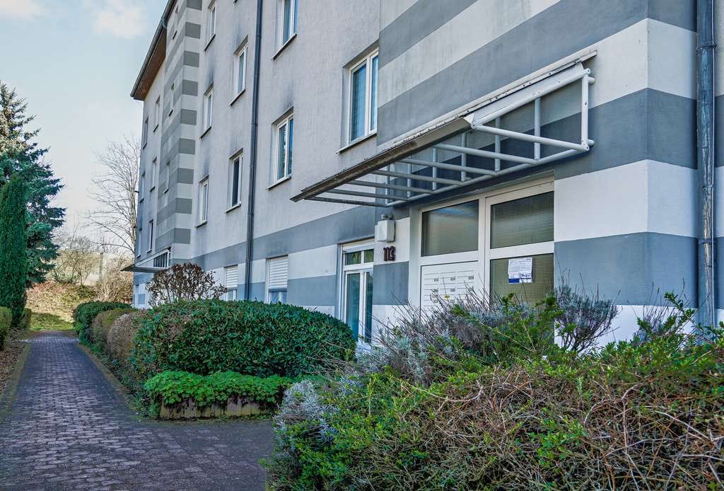 Immobilie in Eschborn - Charmante 1-Zimmer-Wohnung mit Loggia & Tiefgarage – Vermietetes Investment in attraktiver Lage - Bild 1