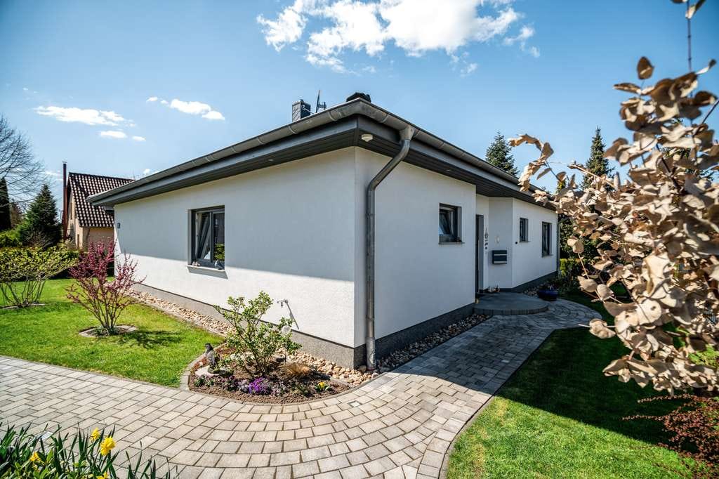 Immobilie in Möllenhagen - Traumzustand, perfekter Altersruhesitz - Bild 3