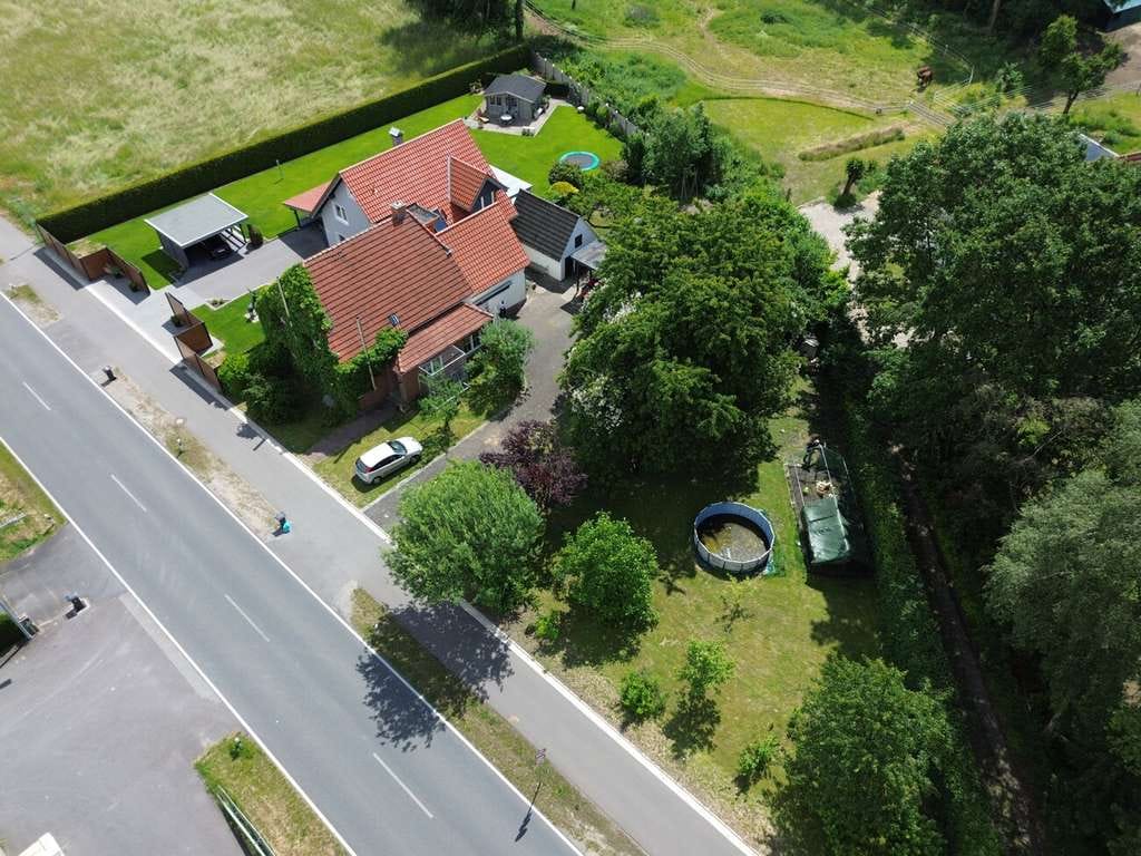 Immobilie in Verl - Charmante Doppelhaushälfte mit großzügigem Grundstück in ruhiger Wohnlage von Verl - Bild 2