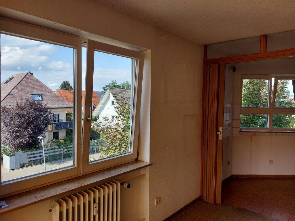 Immobilie in Breisach am Rhein - renovierungsbedürftige 3-Zimmer-Maisonette-Wohnung in Breisach - Bild 2