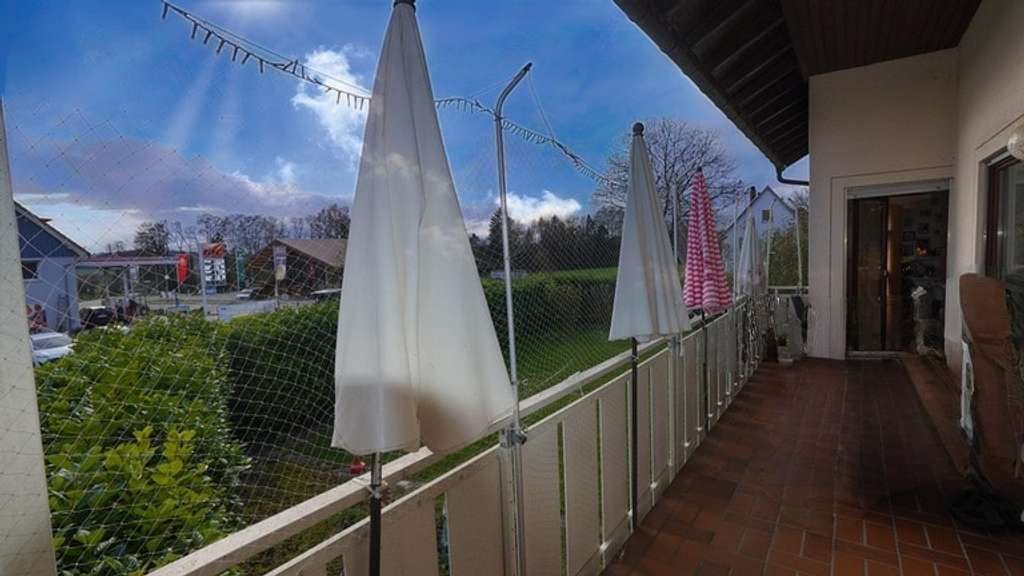 Immobilie in Frickingen - GROSSZÜGIGES EIN-ZWEI-FAMILIENHAUS MIT GROSSEM GRUNDSTÜCK
BEZUGSFREI - Bild 3