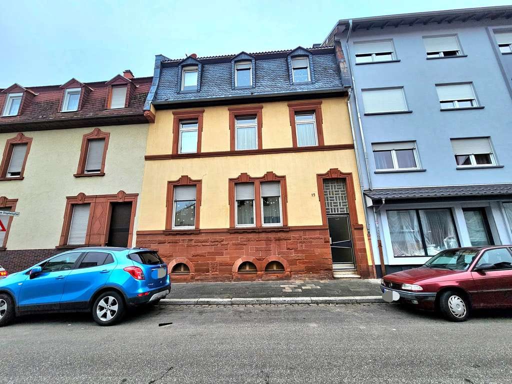 Immobilie in Kaiserslautern - Gepflegtes Mehrfamilienhaus in guter Lage in Kaiserslautern zu verkaufen - Bild 2