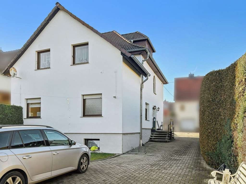 Immobilie in Mücheln (Geiseltal) - Charmantes Reihenendhaus mit historischem Flair und vielseitigen Nutzungsmöglichkeiten in Mücheln - Bild 4