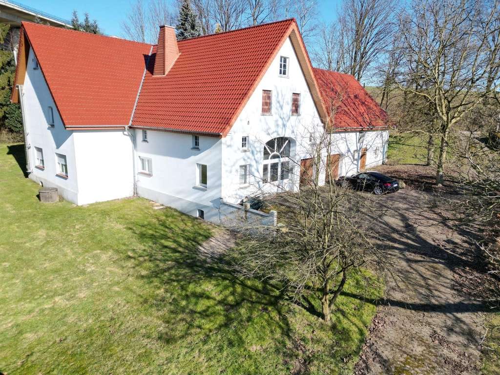 Immobilie in Vlotho - Kapitalanleger aufgepasst – bis zu 5 Wohneinheiten - großes Bauernhaus mit weitem Grundstück... - Bild 3