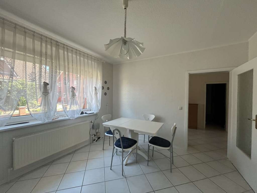 Immobilie in Groß Oesingen - Wohlfühlen auf zwei Etagen - Doppelhaushälfte mit Garten zum Entspannen - Bild 4