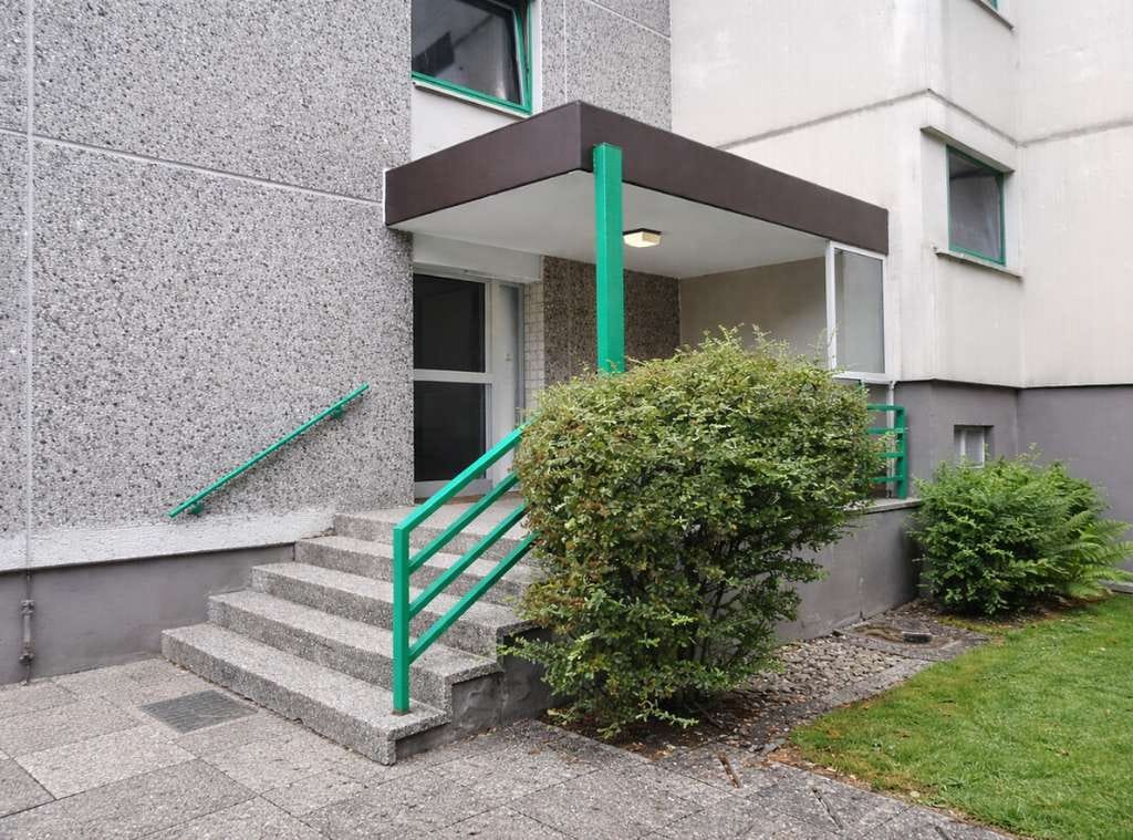 Immobilie in Herford - Top-Investment: Vermietete 2-Zimmer-Wohnung mit 7,5 % Rendite, Balkon, Sauna & Schwimmbad - Bild 4