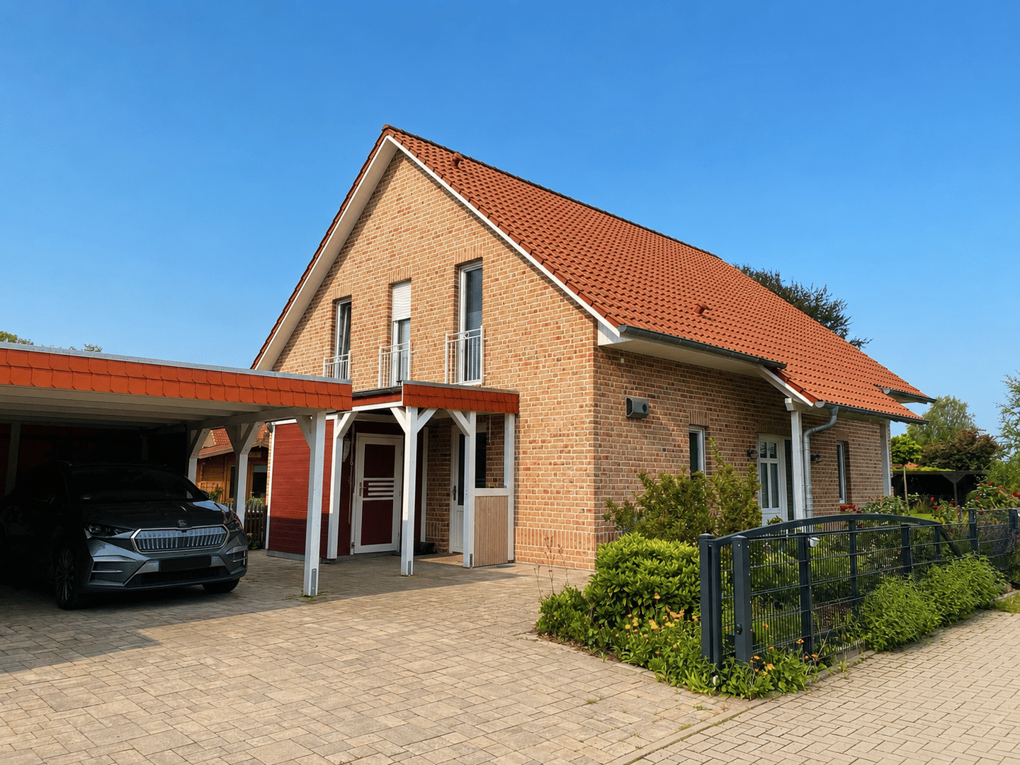 Immobilie in Kittlitz - Exklusives KfW-40-Familienhaus in traumhafter Feldrandlage von Kittlitz - Bild 2