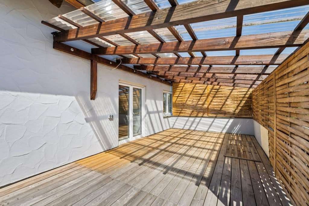 Immobilie in Mistelgau - Exklusives Investment – großzügige Maisonette-Wohnung mit Balkonterrasse und Hauscharakter - Bild 3