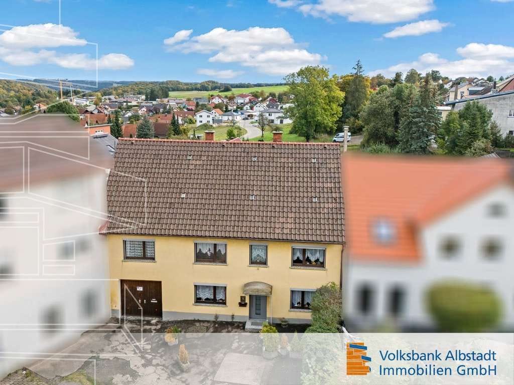 Immobilie in Stetten am kalten Markt - Großes Einfamilienhaus in zentrumsnaher Lage  - Bild 0