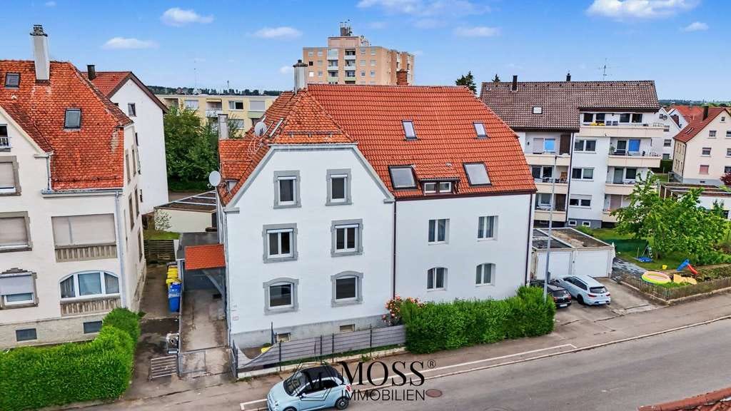 Immobilie in Trossingen - Raumgefühl auf zwei Ebenen mit ausgebauter Bühne - Bild 0
