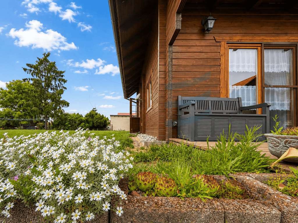 Immobilie in Pessin - Ihr eigenes Stück Natur: Charmantes Holzhaus auf ca. 3.027 m² Grundstück mit viel Freiraum - Bild 0