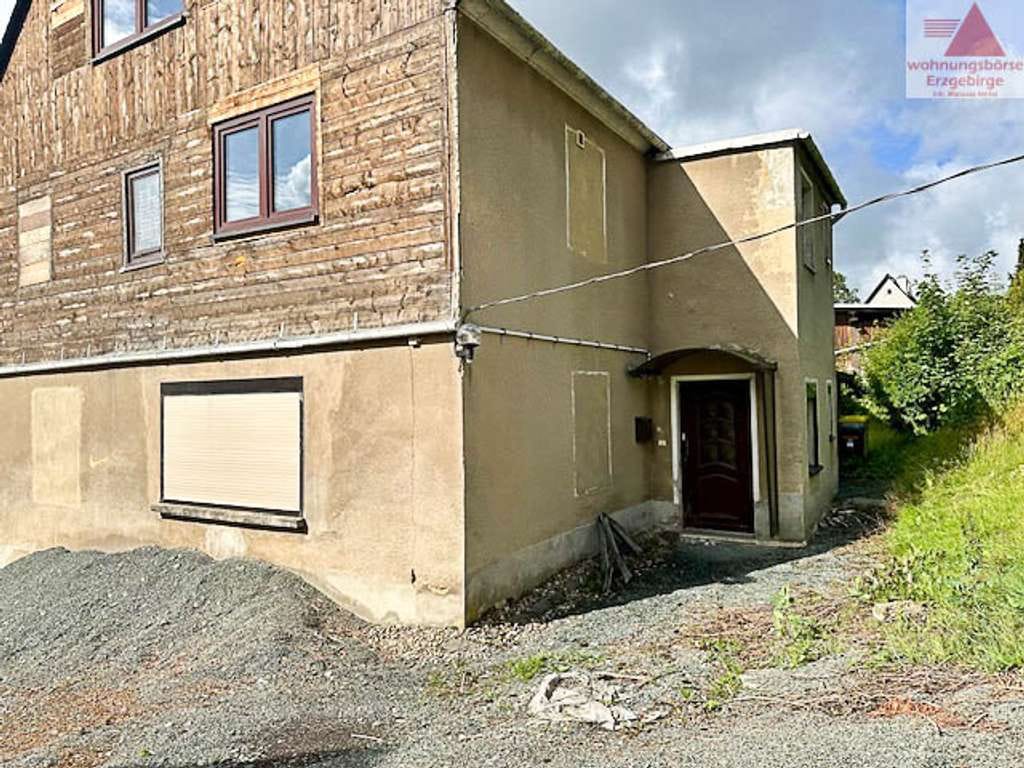Immobilie in Gelenau/Erzgebirge - Viel Platz zum Ausbauen - super Grundstück in toller Lage - Ein- oder Zweifamilienhaus in Gelenau!! - Bild 2