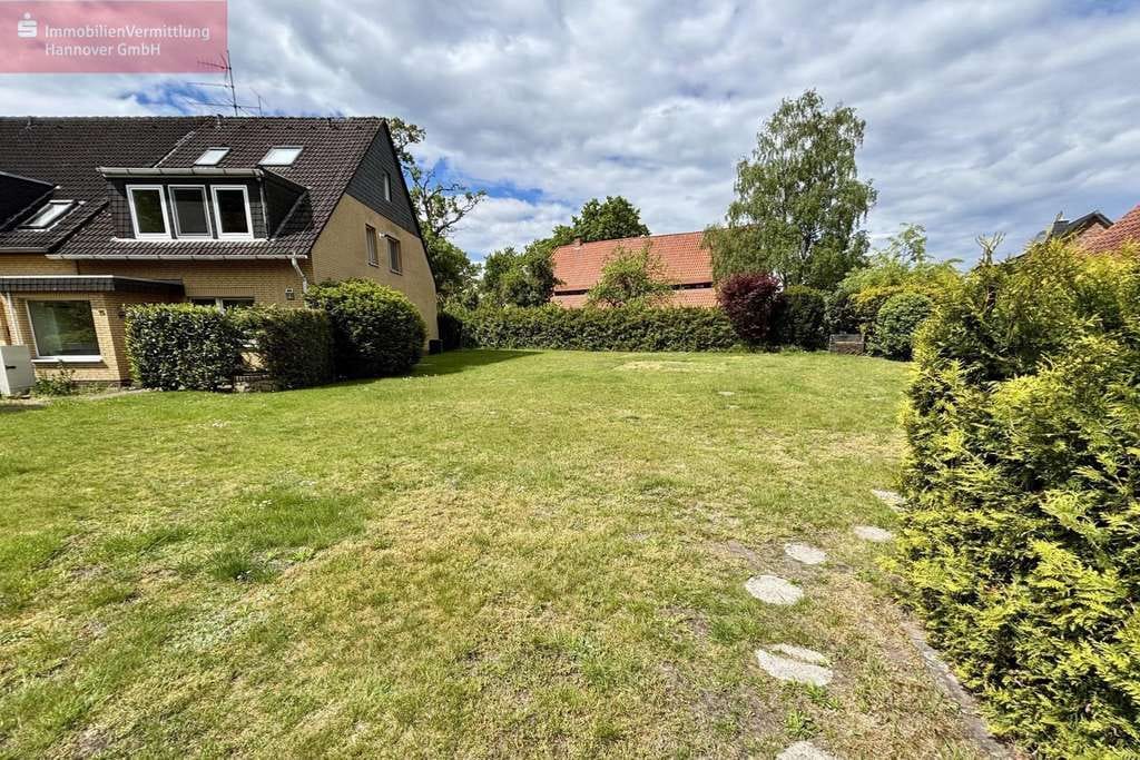 Immobilie in Wedemark - Gepflegtes Haus mit Baugrundstück - Bild 0