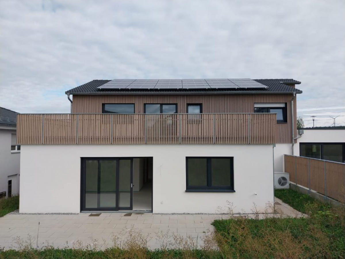 Immobilie in Jagstzell - Wunderschöne, helle 4 Zimmer Wohnung mit großer Terrasse und Tageslichtbad - Bild 0