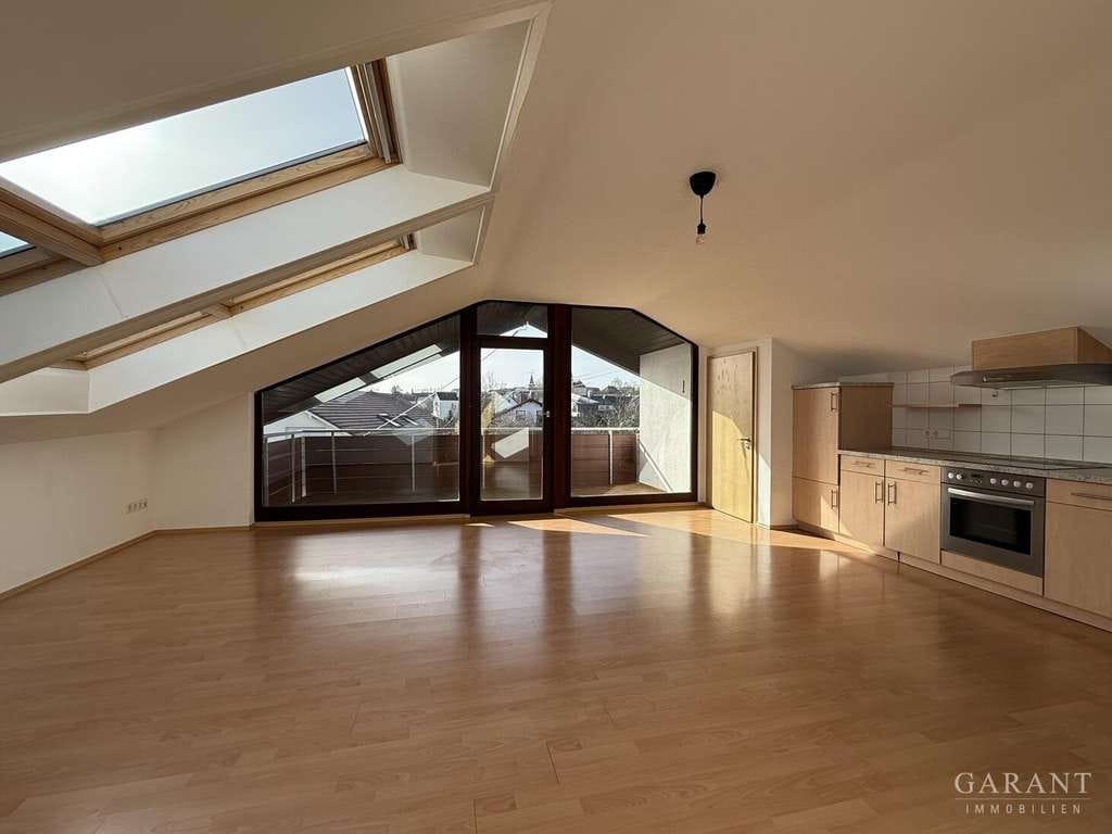 Immobilie in Emmingen-Liptingen - Bezugsbereites Mehrfamilienhaus mit vielfältigen Nutzungsmöglichkeiten und schönem Garten! - Bild 4
