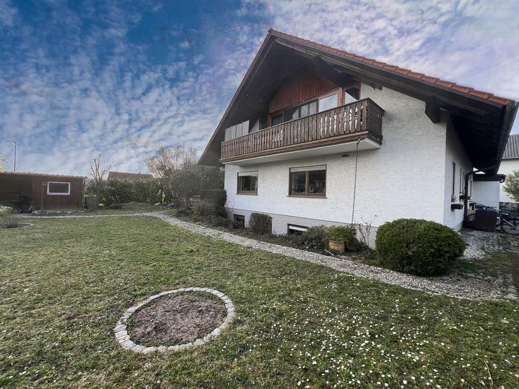 Immobilie in Bergrheinfeld - Attraktives Zweifamilienhaus mit Einliegerwohnung & Gartenparadies! - Bild 4
