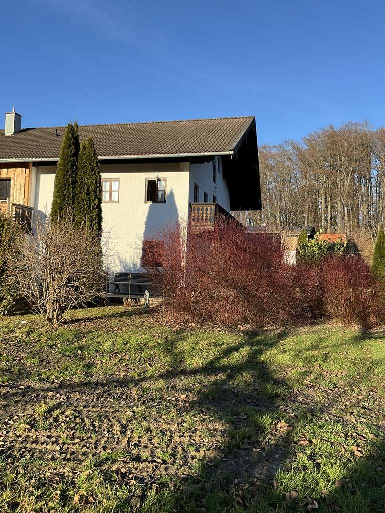 Immobilie in Übersee - Doppelhaushälfte in bester Ortsrandlage - mit Traumgrundstück - Bild 3