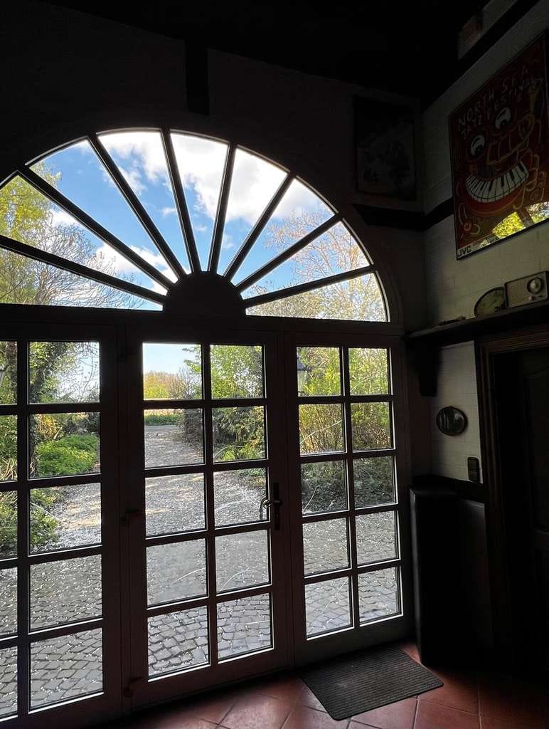 Immobilie in Langenberg - Landhaus mit Reetdach in Langenberg -ca 2800 qm2 & Ackerland und Felder - Bild 2