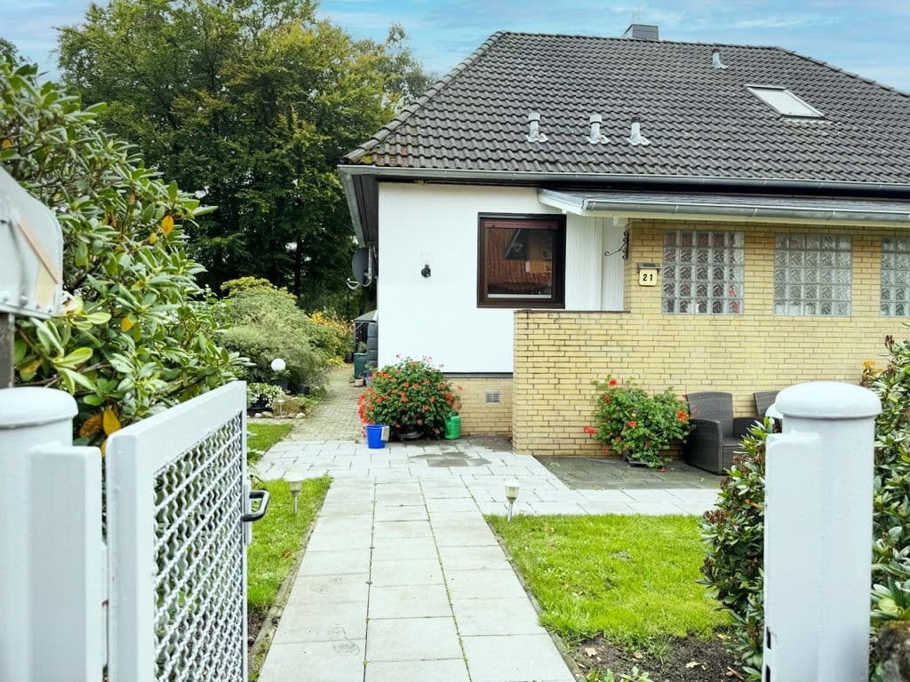 Immobilie in Römstedt - Gepflegter Bungalow mit ELW in Römstedt-Niendorf I - Bild 1