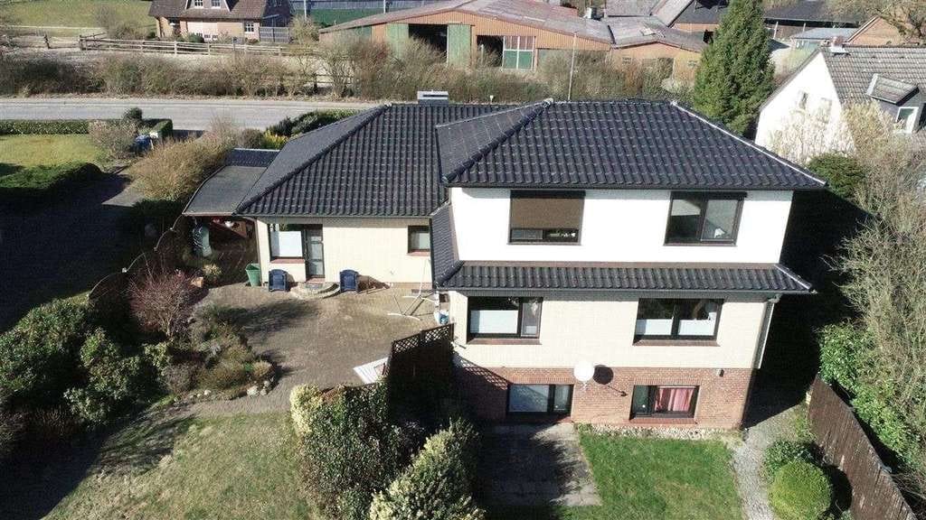 Immobilie in Rosengarten - ***KLEINES MEHRFAMILIENHAUS AUF ERBPACHT ZU VERKAUFEN***ROSENGARTEN-SIEVERSEN*** - Bild 0