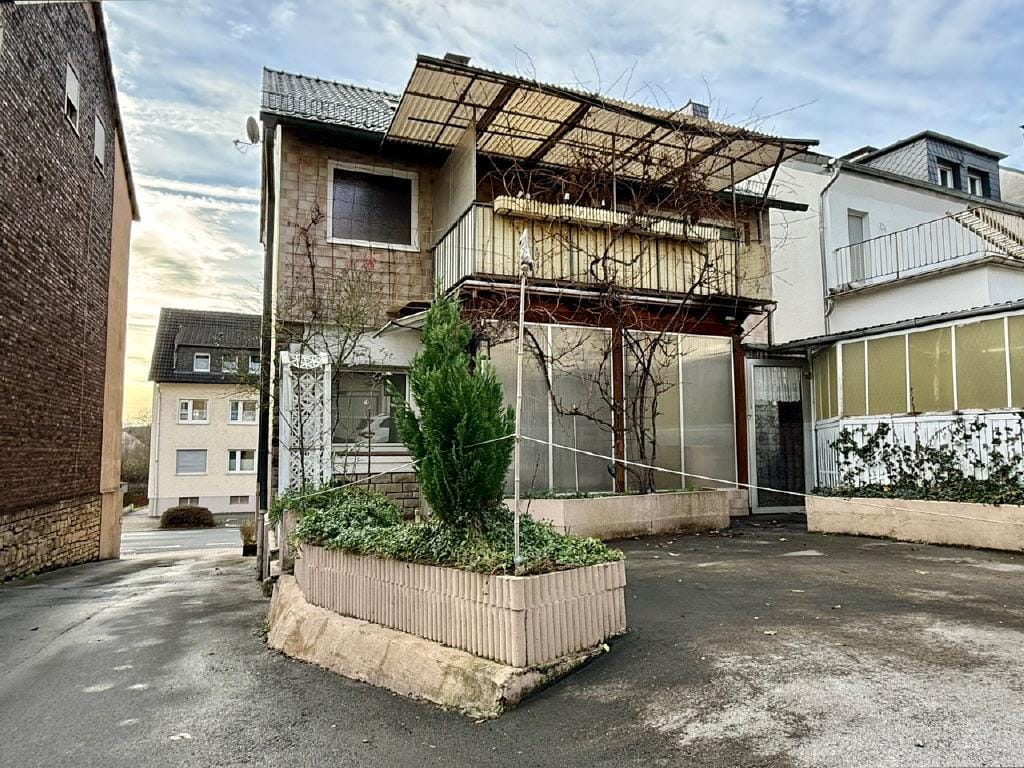 Immobilie in Menden - Menden: Flexibler Altbau mit reichlich Platz und vielen Optionen! - Bild 1