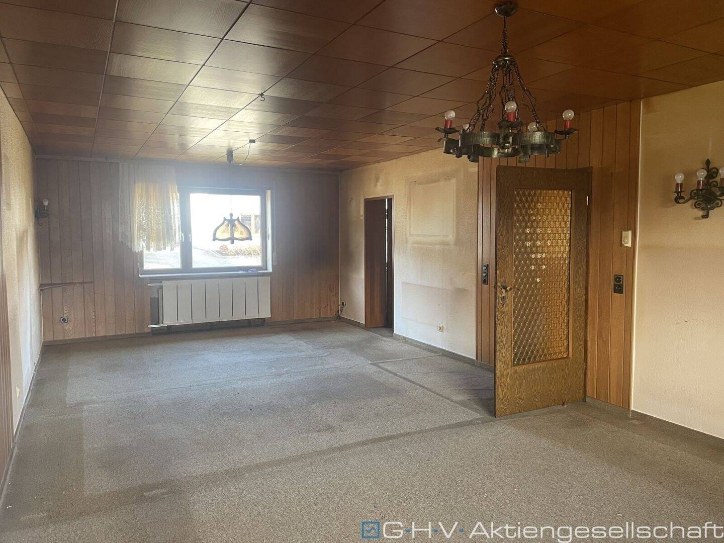 Immobilie in Nonnweiler - großzügiges EFH mit Einliegerwohnung und phantastischer Aussicht - Bild 4