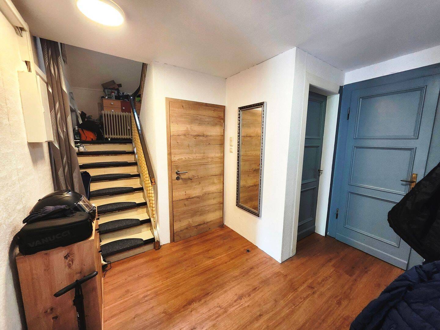 Immobilie in Nachrodt-Wiblingwerde - Wohnhaus Nachrodt-Wiblingwerde – vielseitige Immobilie mit vermieteter Wohnung und schönem Blick ins Lennetal - Bild 1