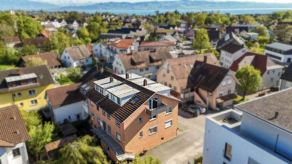 Immobilie in Kressbronn am Bodensee - Sonne, See & sichere Einnahmen! Sehr gut vermiete 3-Zimmer-Wohnung mit Balkon & Garage in Kressbronn - Bild 0