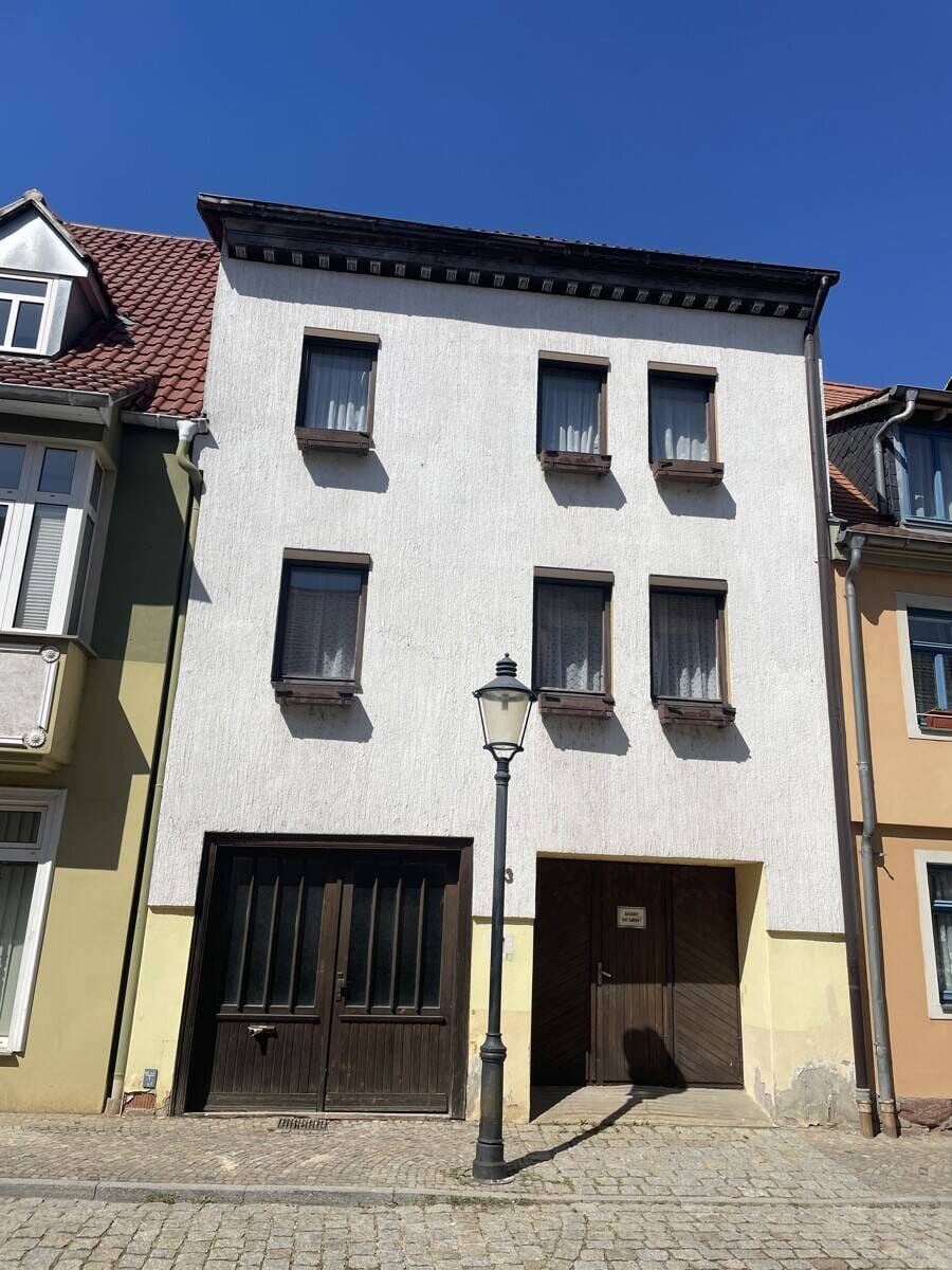 Immobilie in Naumburg (Saale) - Stadthaus im Zentrum von Naumburg, klein und wird fein... - Bild 0