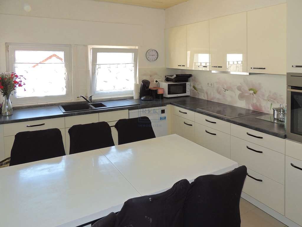 Immobilie in Holzmaden - "Familien und Kapitalanleger aufgepasst - 3-Familienhaus in Holzmaden zu verkaufen" - Bild 4