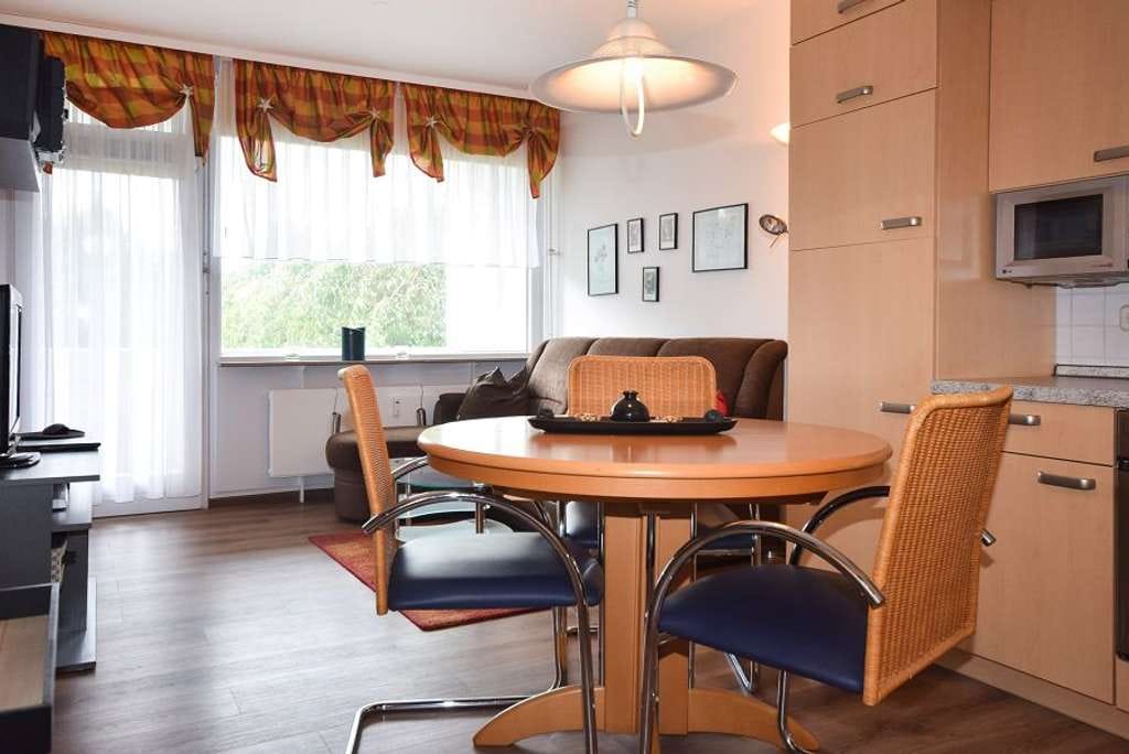 Immobilie in Goslar - Helle 3-Zimmer-Eigentumswohnung mit Loggia! - Bild 3