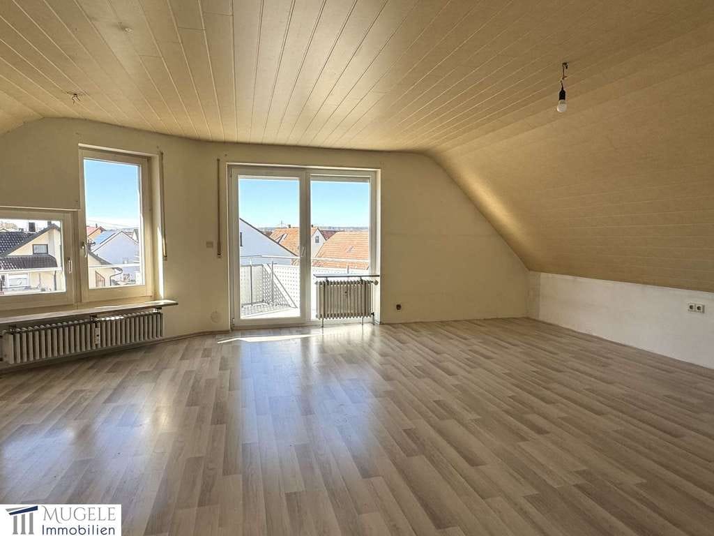 Immobilie in Gärtringen - Ihr Familienzuhause auf zwei Ebenen 3-Zimmer-Maisonette in zentraler Lage von Gärtringen-Rohrau - Bild 1