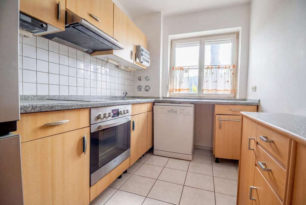 Immobilie in Merching - Helle 3-Zimmer-Wohnung mit TG-Stellplatz - solide vermietet in Merching - Bild 1
