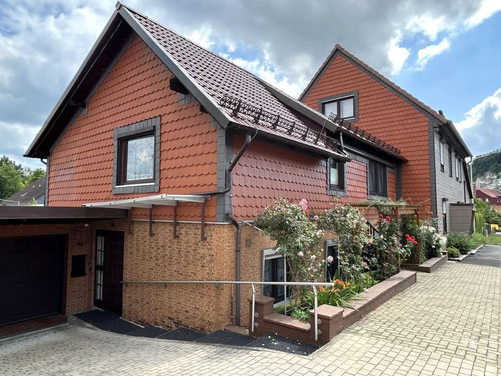 Immobilie in Osterode - Anlage-Objekt in Petershütte: Mehrfamilienhaus mit 3 Einheiten + Einfamilienhaus - Bild 0