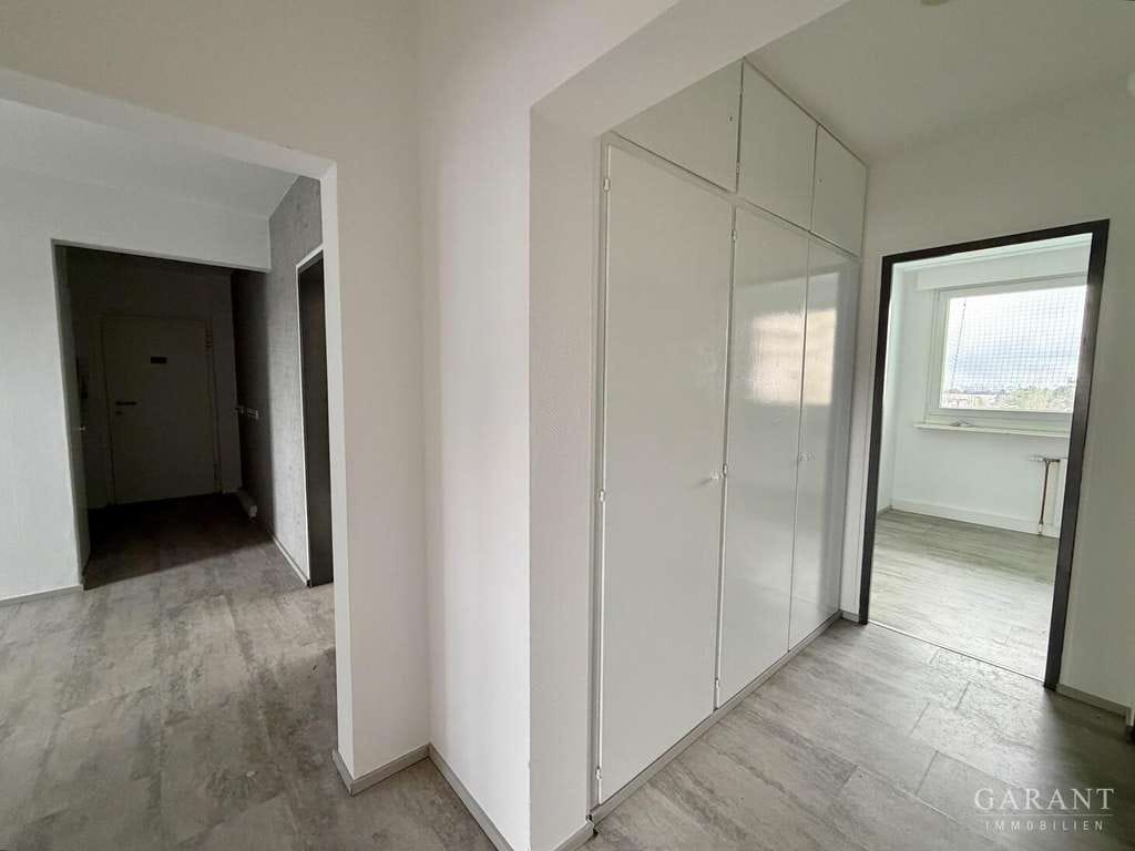 Immobilie in Darmstadt - Für jedes Alter geeignet - helle, moderne 3,5-Zimmer-Wohnung  - Bild 2