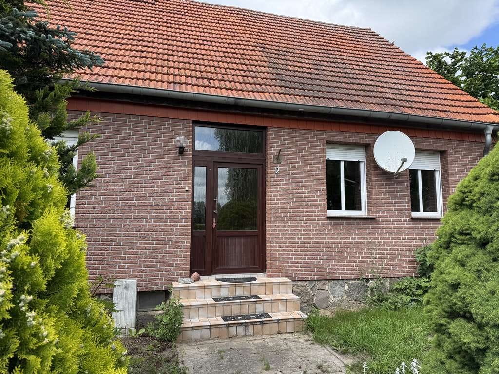 Immobilie in Süderholz - Doppelhaushälfte mit Potential in beschaulicher Gegend !!! - Bild 1