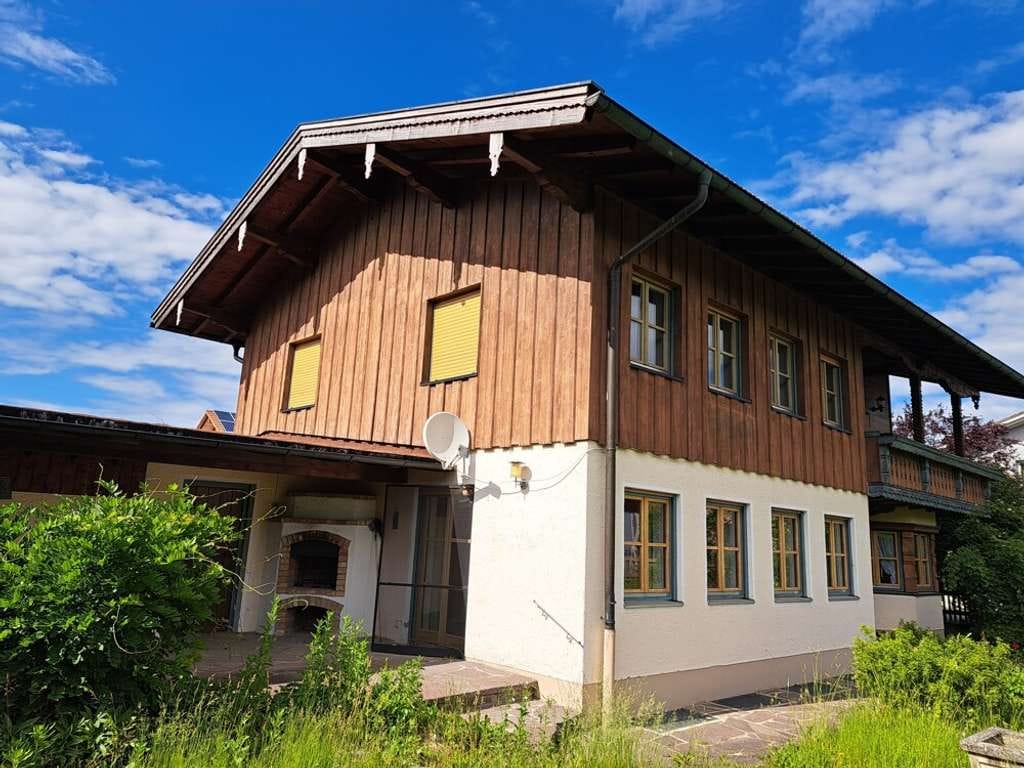Immobilie in Frasdorf - Optimale Wohnlage in Frasdorf:
Landhaus mit schönem Bergblick in ruhiger Wohnlage - Bild 4