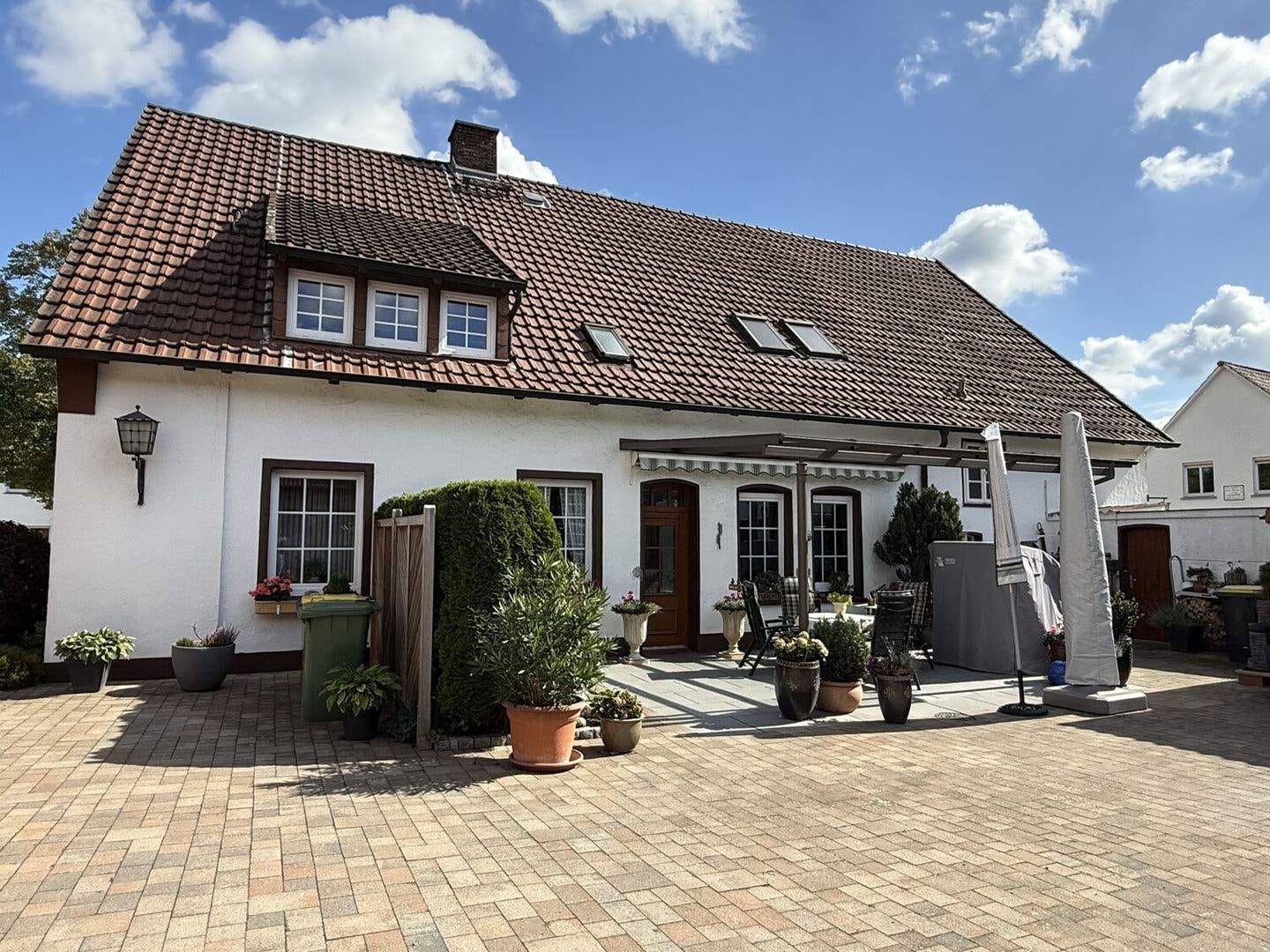 Immobilie in Belm - Viel Raum für Leben und Gemeinsamkeit im großzügigen Einfamilienhaus - Bild 2