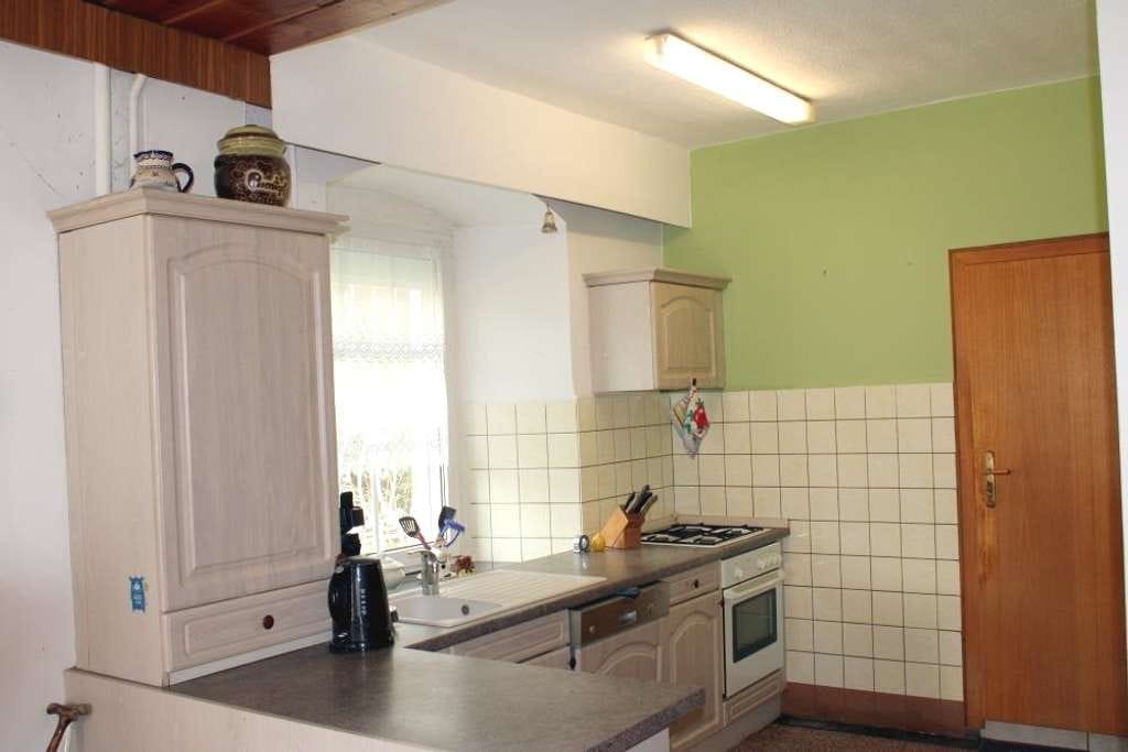 Immobilie in Löbau - Ebersdorf - EFH mit Doppelgarage & Werkstatt  - Bild 3