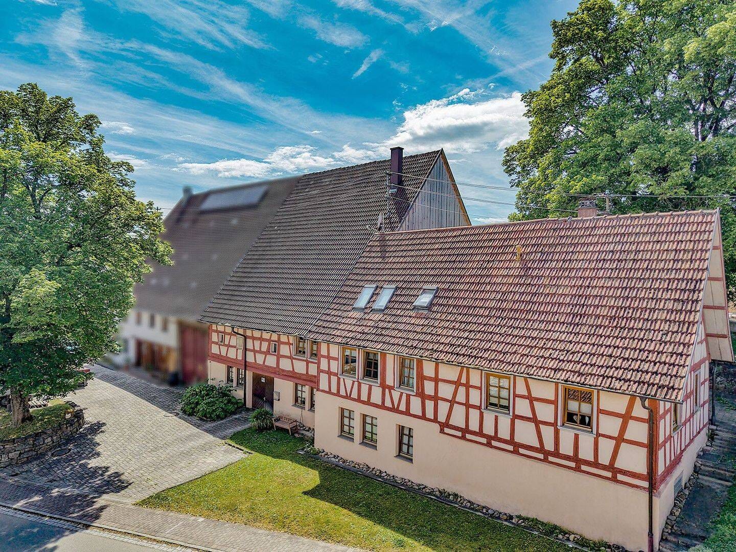 Immobilie in Dunningen - Herzlich willkommen im Storchenhof - Ihrem neuen Zuhause! - Bild 1