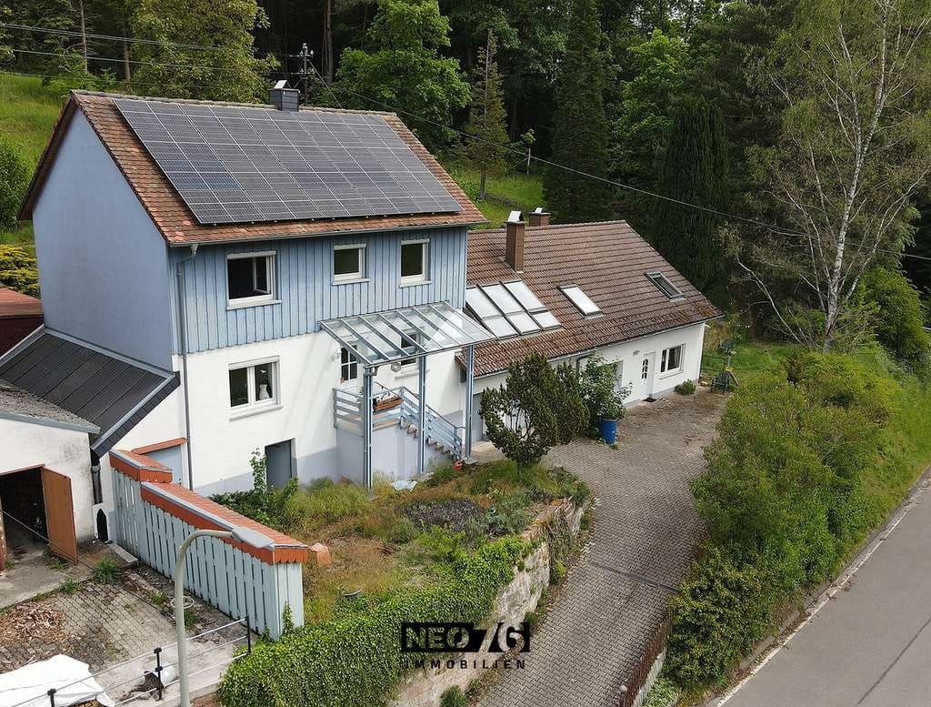Immobilie in Wilgartswiesen - 3 Wohneinheiten mit großer Wald- und Wiesenfläche im Pfälzerwald - Bild 0