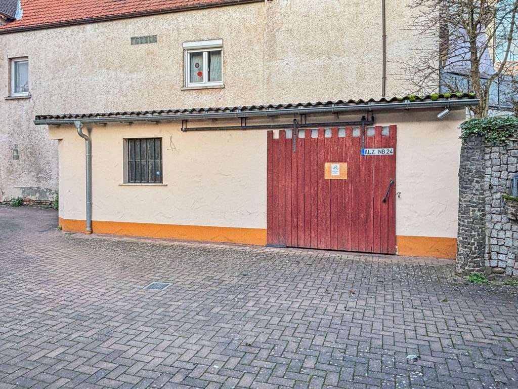 Immobilie in Alzenau - Attraktives Anlageobjekt in Alzenau: Massivbau mit Potenzial in zentraler Lage - Bild 3