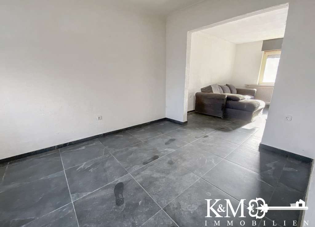 Immobilie in Kirchwald - Charmantes Projekt für Handwerker: 4 Zimmer, Stallgebäude, 553 m² Grundstück - Bild 1