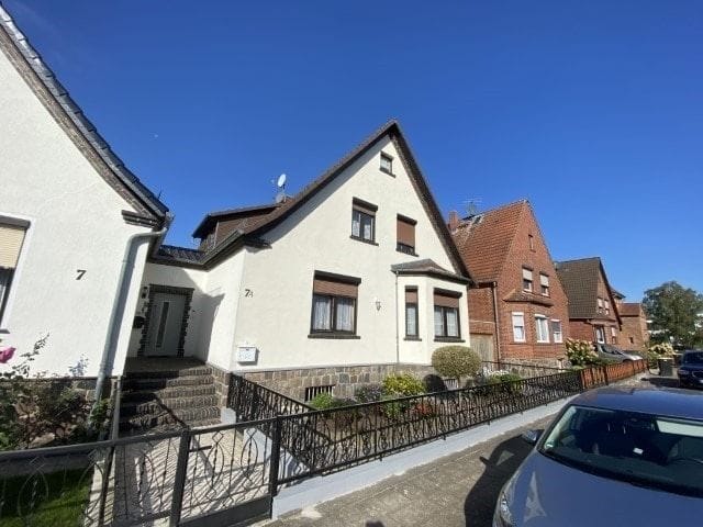 Immobilie in Waren (Müritz) - EFH mit viel Platz, zentrale Lage - Bild 0