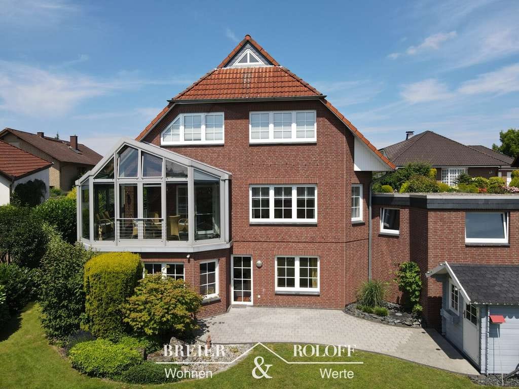 Immobilie in Rodenberg - Traumhaus für die ganze Familie – Großzügiges Wohnen mit Fernblick in Rodenberg - Bild 0