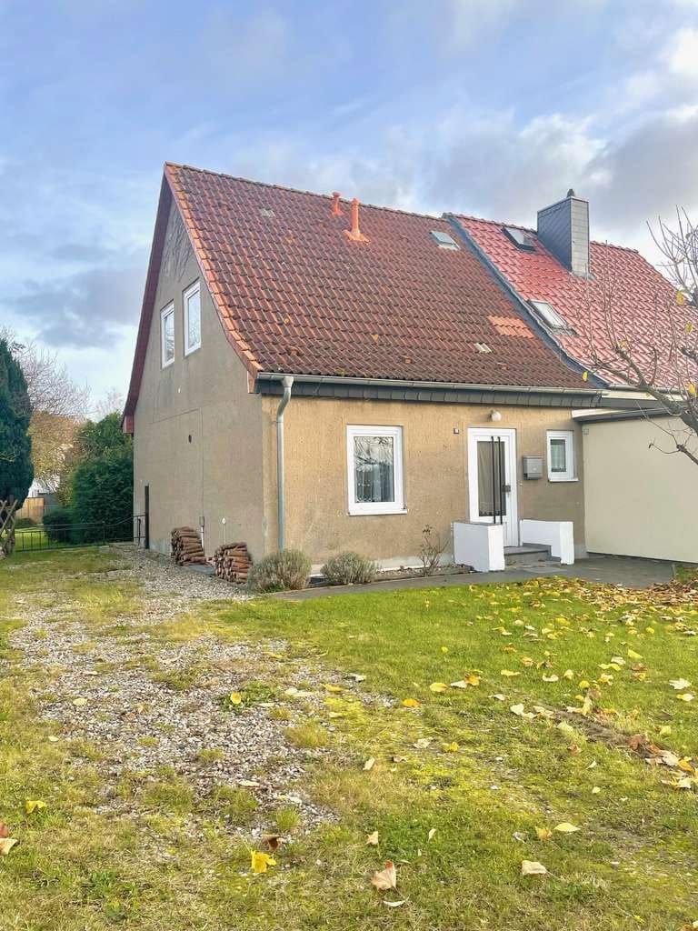 Immobilie in Kalkhorst - Charmante Doppelhaushälfte nahe der Ostsee – Ein Zuhause mit Potenzial - Bild 1