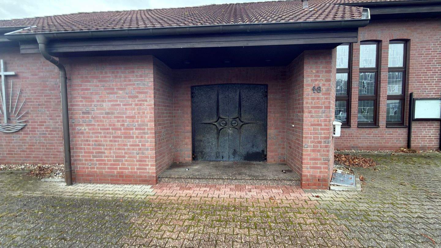 Immobilie in Mechernich - Ehemaliges Gemeindehaus - Verwandeln Sie dieses Gebäude in ein einzigartiges Loft-Zuhause - Bild 4