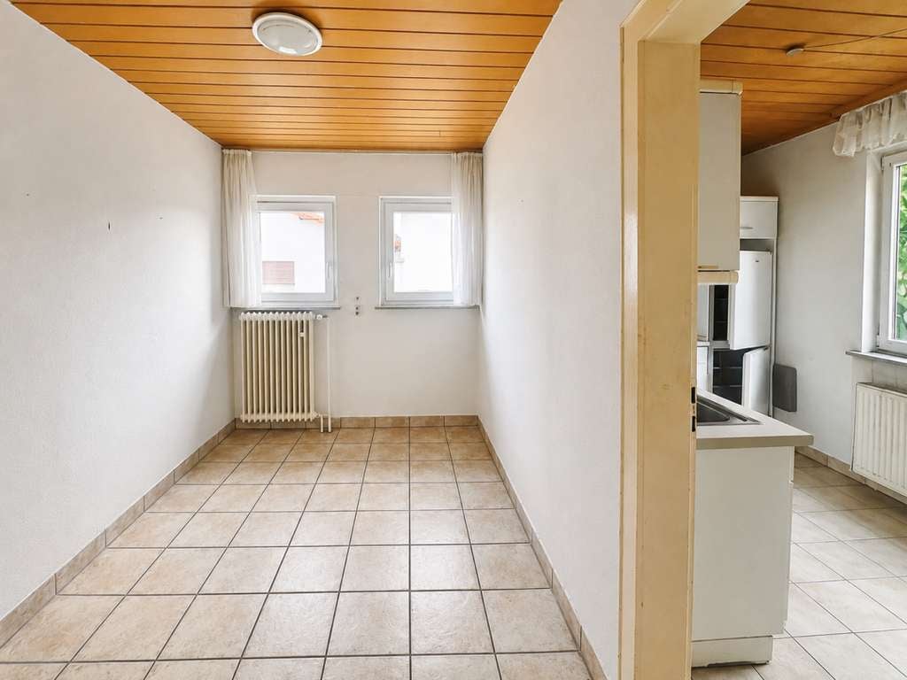 Immobilie in Hambühren - Freistehendes Einfamilienhaus mit großem Grundstück in ruhiger Lage von 29313 Hambühren - Bild 4