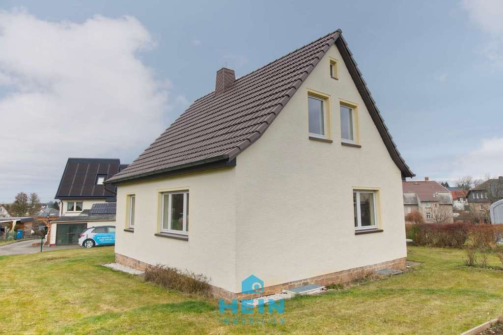Immobilie in Hohndorf - Ruhig gelegenes Einfamilienhaus mit schönem Gartengrundstück - Bild 3