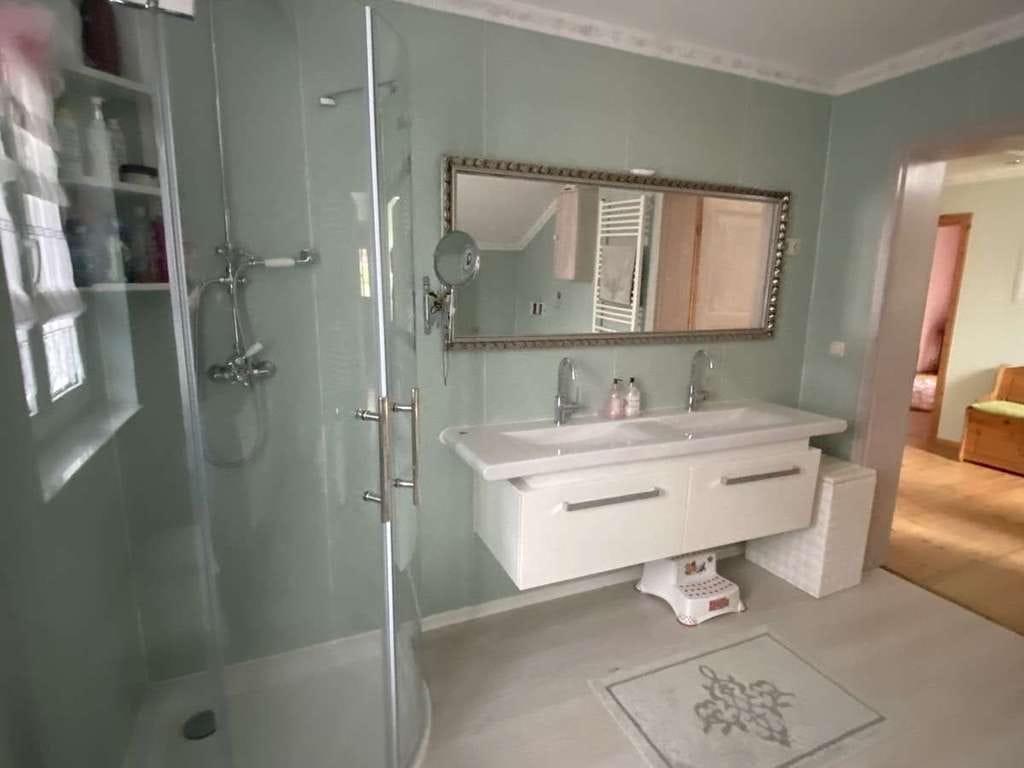 Immobilie in Wurmannsquick - Hochwertiges MEHRFAMILIENHAUS mit Pool, Sauna und Doppelgarage - Bild 5
